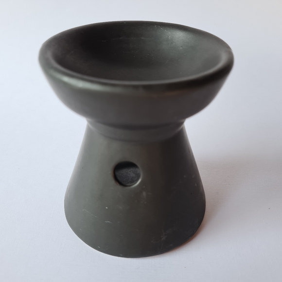 Homeware Ceramic Charcoal Oil Burner with Wax Melt - Picture 4 of 7